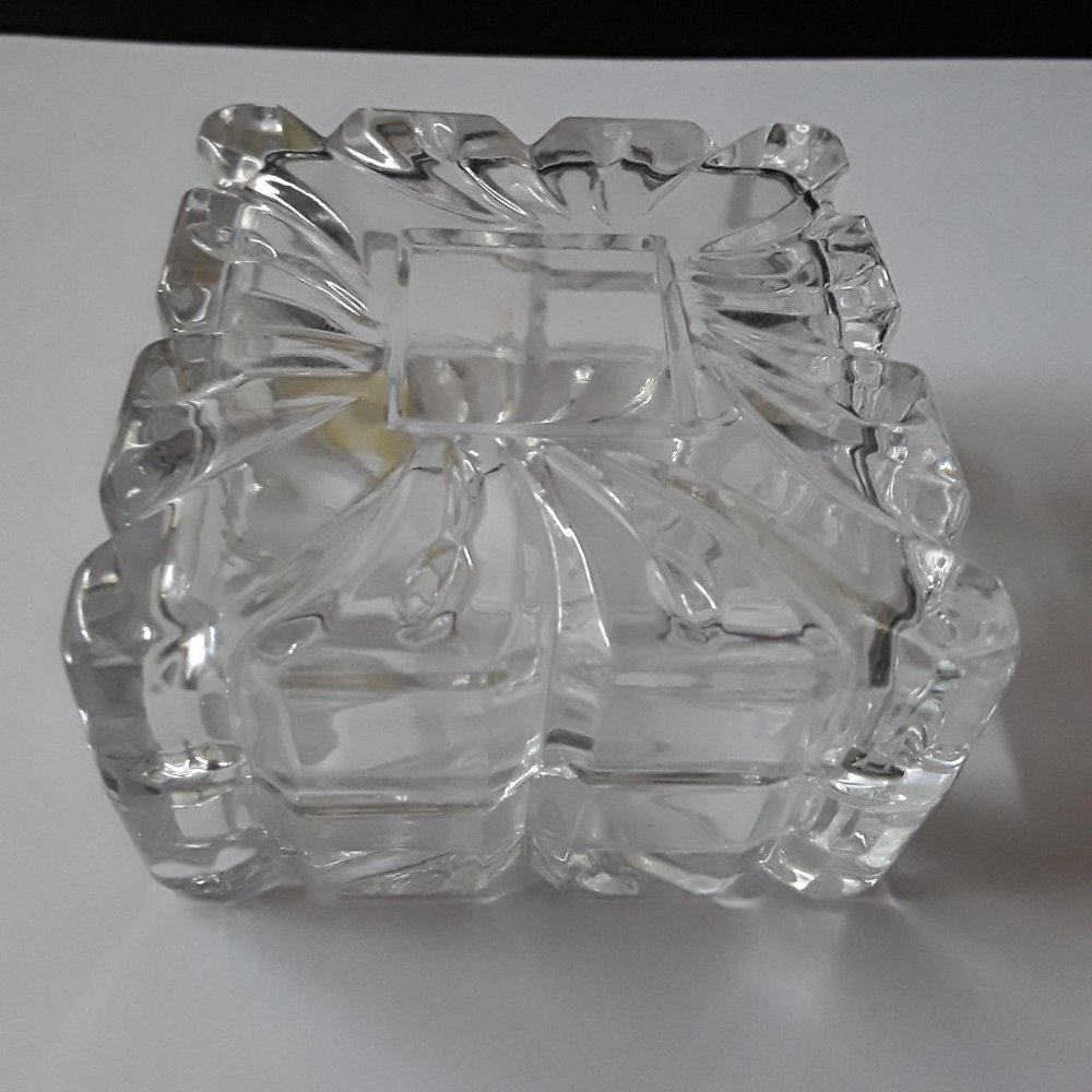 Vintage Oneida Lead Crystal Trinket Box